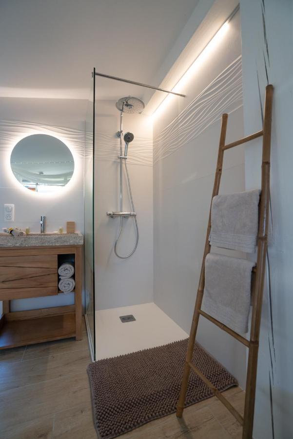Lovina Chambre De Charme Avec Jaccuzi Velaux Dış mekan fotoğraf